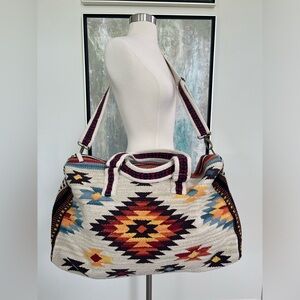 NWOT Macchiato de Ruggine Southwest-inspired Weekender / Duffle Bag